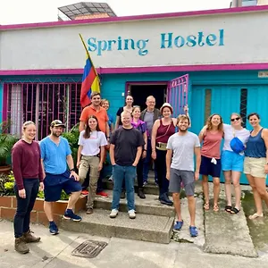  Hostal Spring Colombia